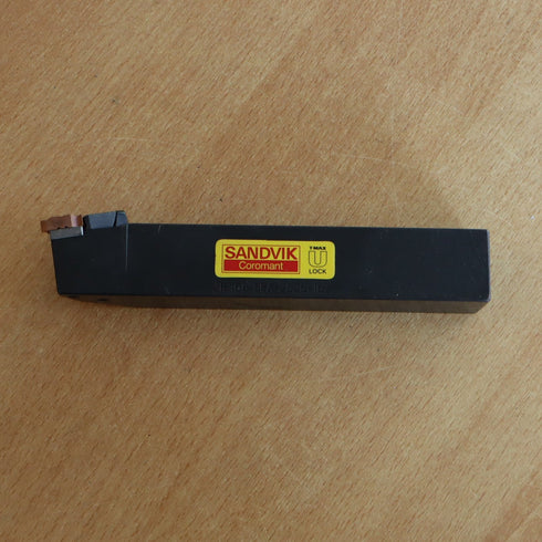 threading toolholder R166.5FA-2525-16, SANDVIK